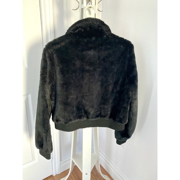Cropped Faux Fur Coat - Size Medium - Picture 2 of 4